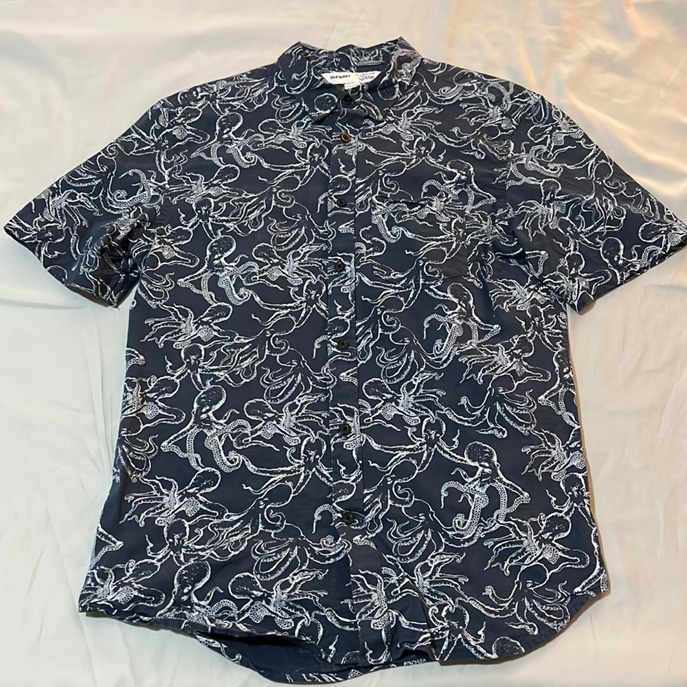 Old Navy Blue Short Sleeve Button Down Shirt (M)